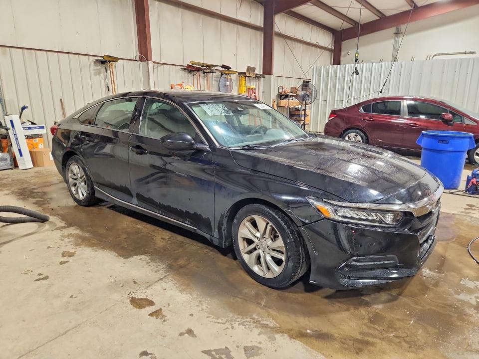 2018 HONDA ACCORD LX 4