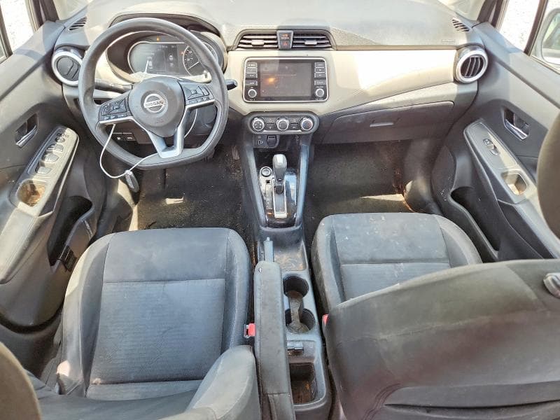 2020 NISSAN VERSA SV 8