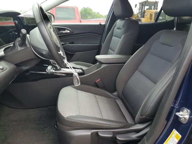 2024 CHEVROLET TRAX 1LT 7