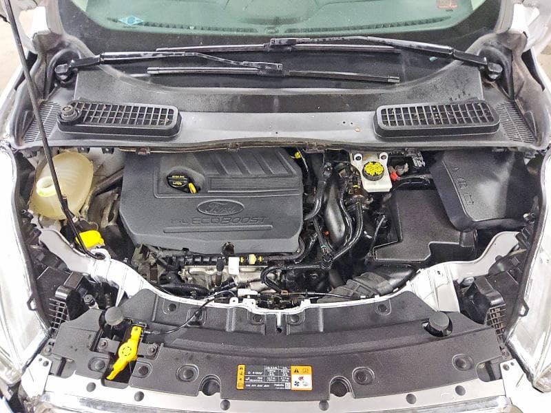 2017 FORD ESCAPE SE 11