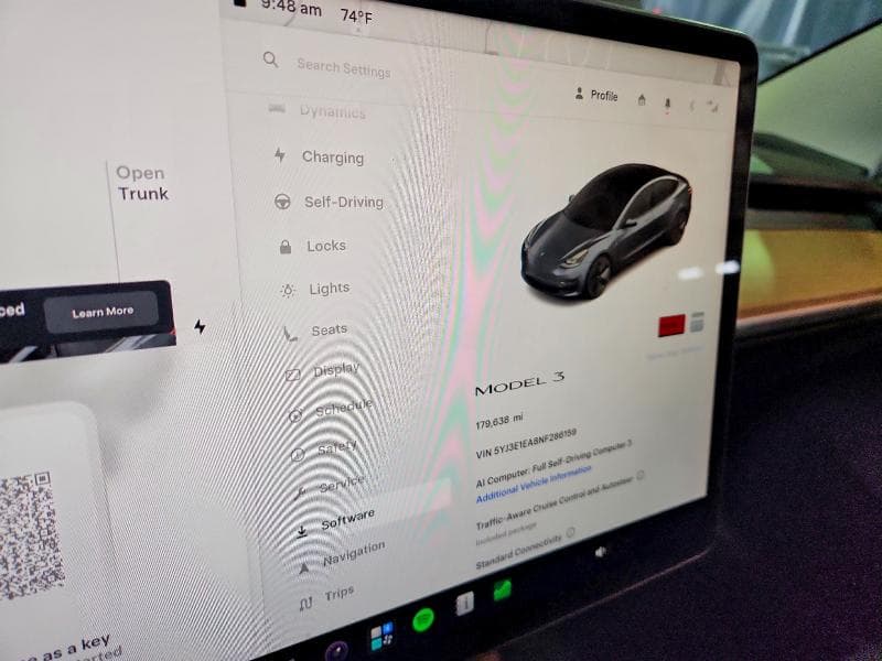 2022 TESLA MODEL 3 9