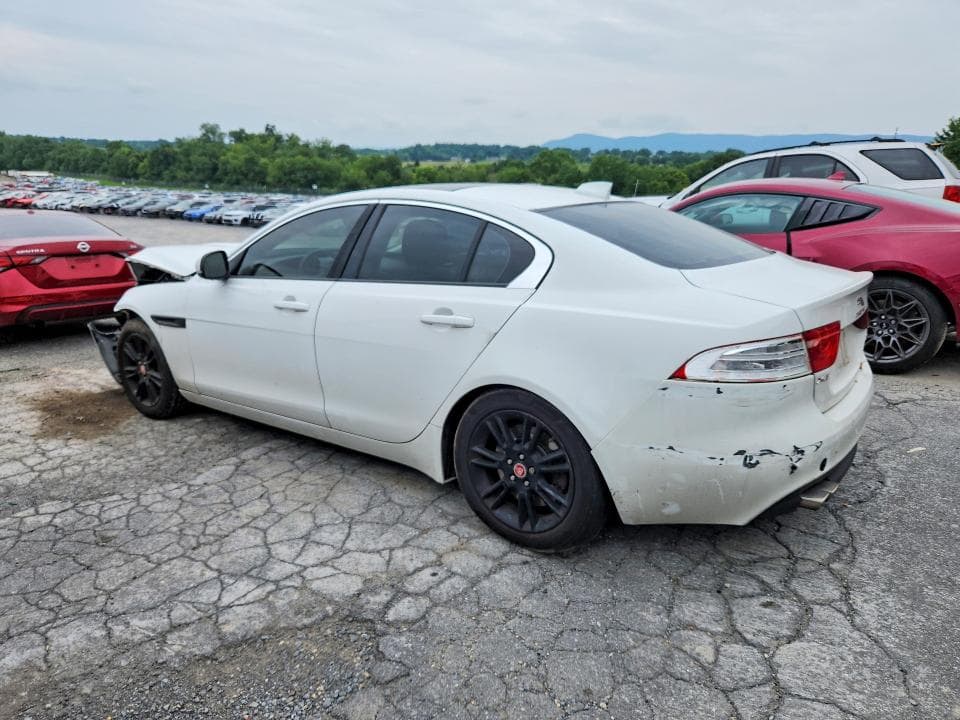 2018 JAGUAR XE PREMIUM 2