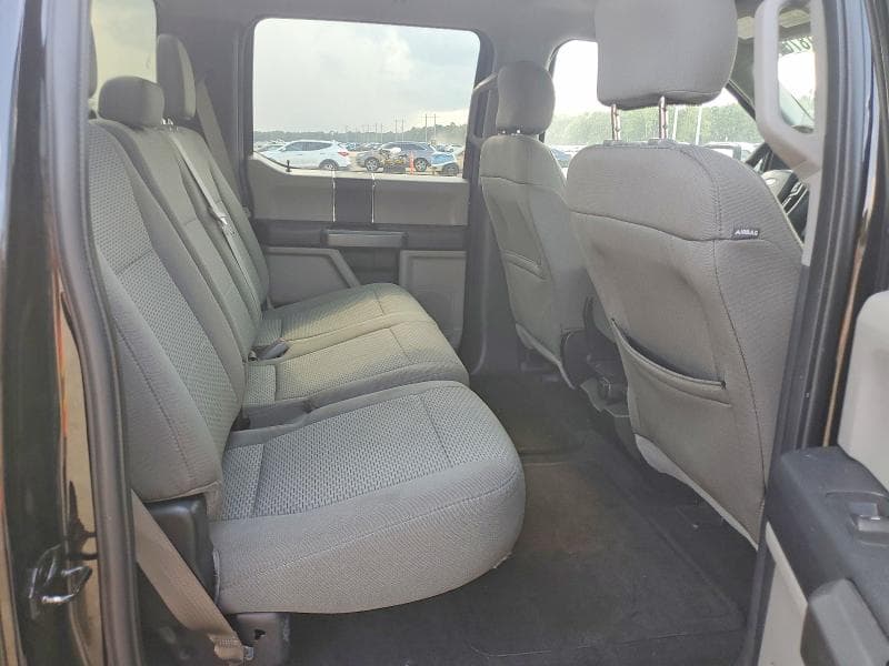 2017 FORD F150 SUPERCREW 10
