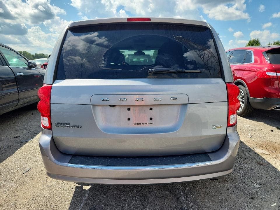 2019 DODGE GRAND CARAVAN SE 6