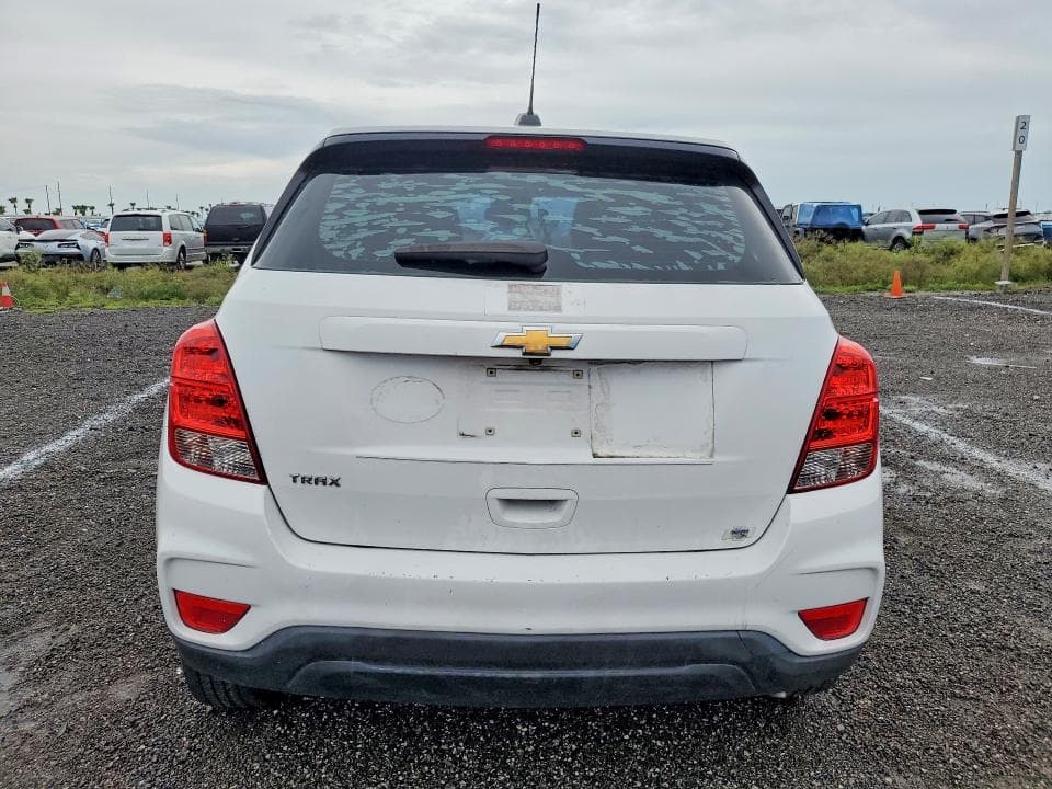 2017 CHEVROLET TRAX LS 6