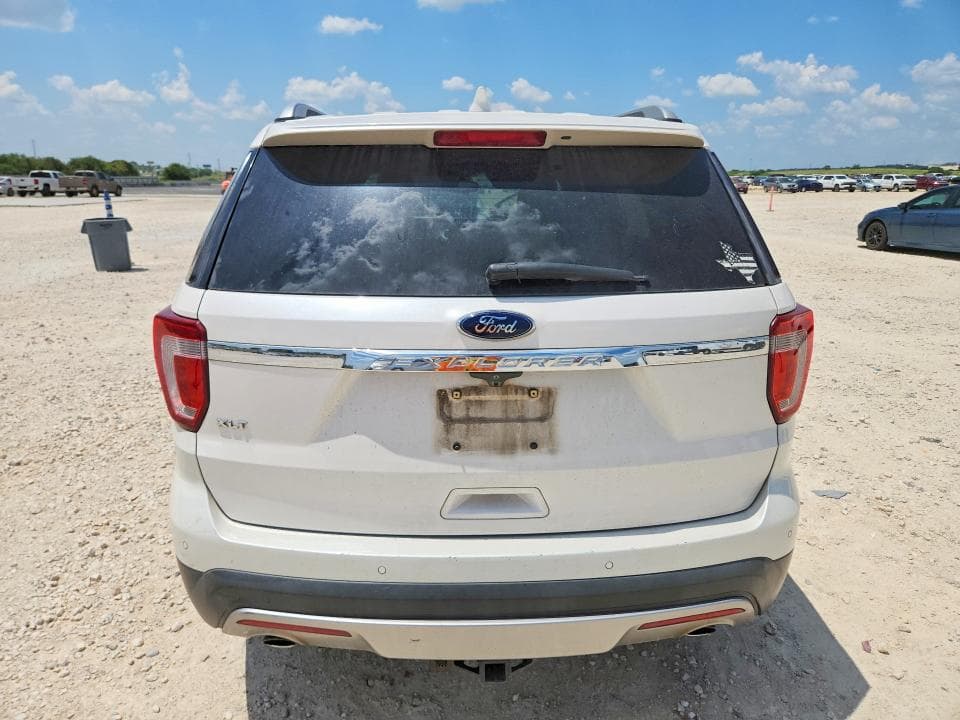 2017 FORD EXPLORER XLT 6