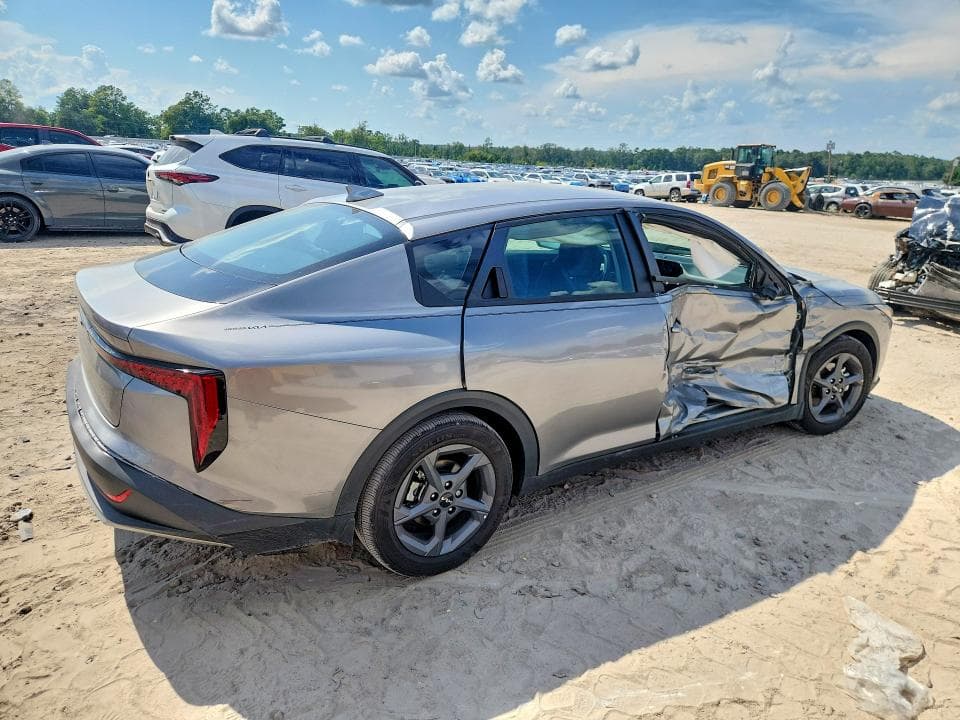 2026 KIA K4 LXS 3
