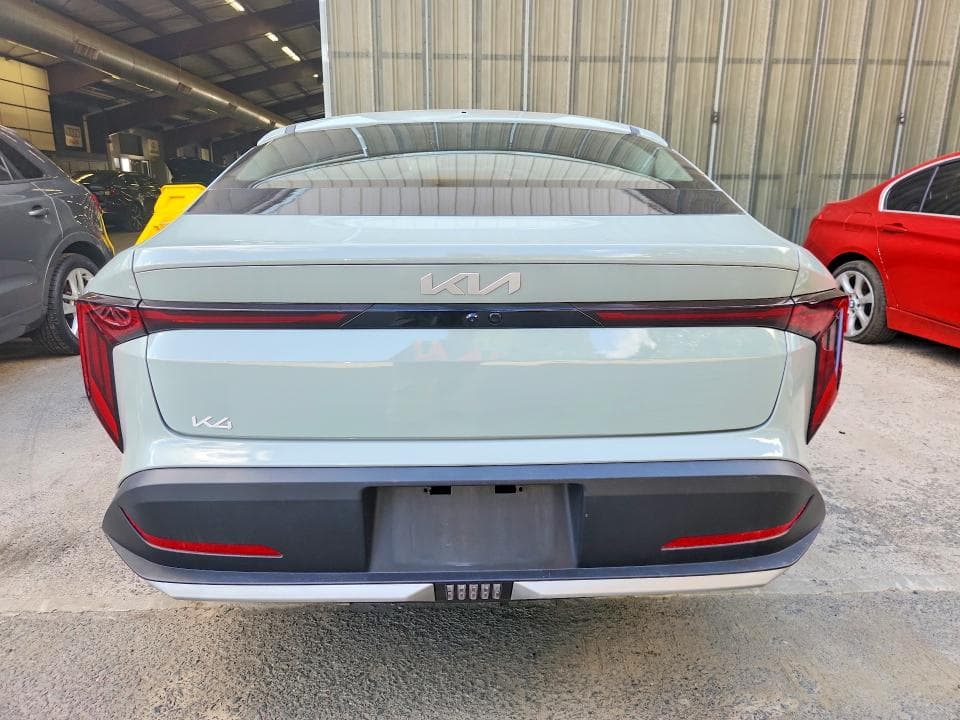 2025 KIA K4 LXS 6