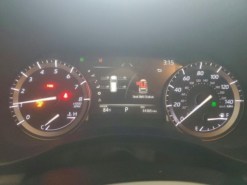 2022 TOYOTA HIGHLANDER XLE 9
