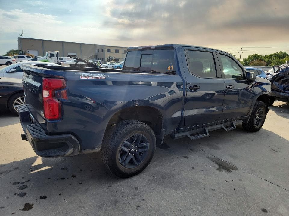 2021 CHEVROLET SILVERADO K1500 LT TRAIL BOSS 3