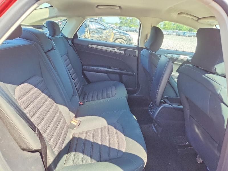 2017 FORD FUSION SE 10