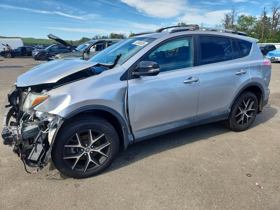 2018 TOYOTA RAV4 SE - 1