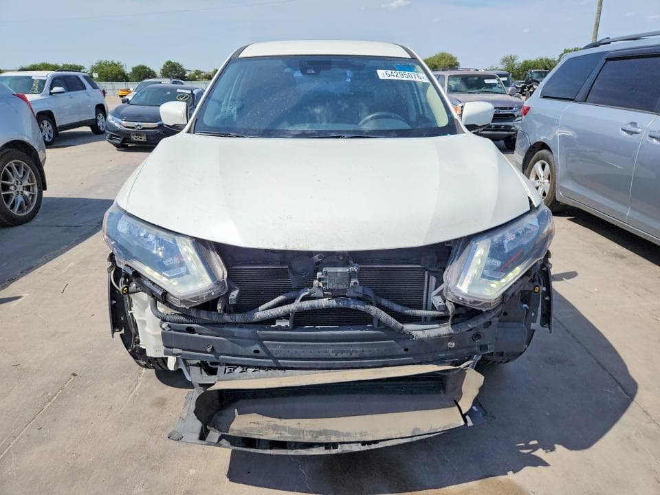 2019 NISSAN ROGUE S 5