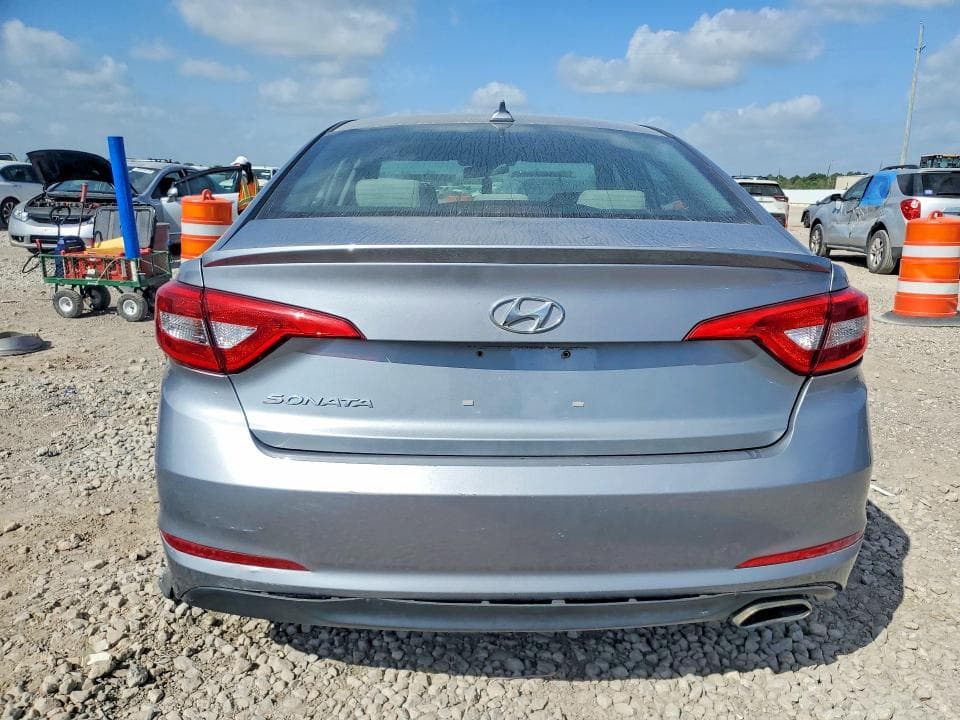 2017 HYUNDAI SONATA SE 6