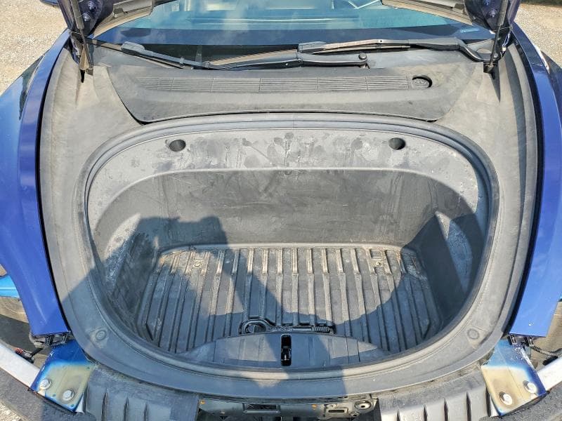 2022 TESLA MODEL 3 11