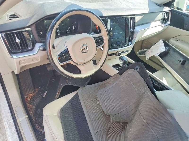 2019 VOLVO S60 T5 MOMENTUM 8