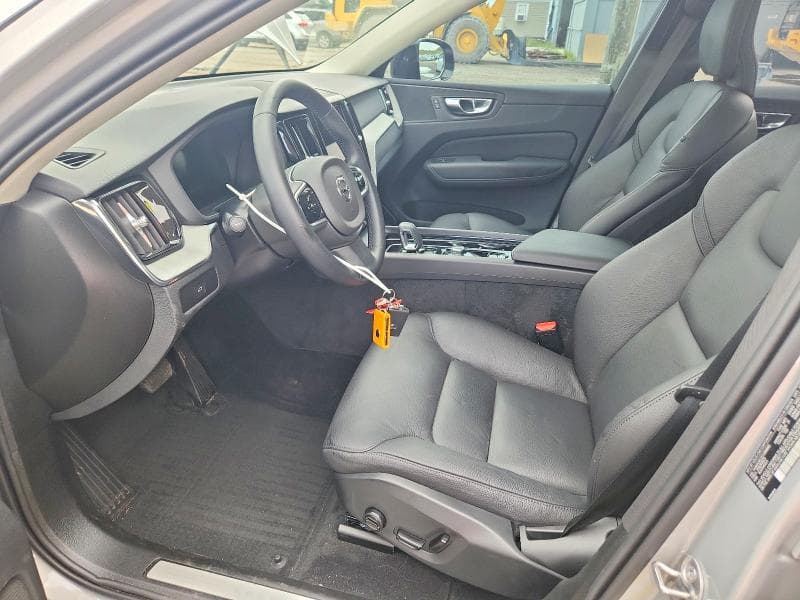 2025 VOLVO XC60 PLUS 7