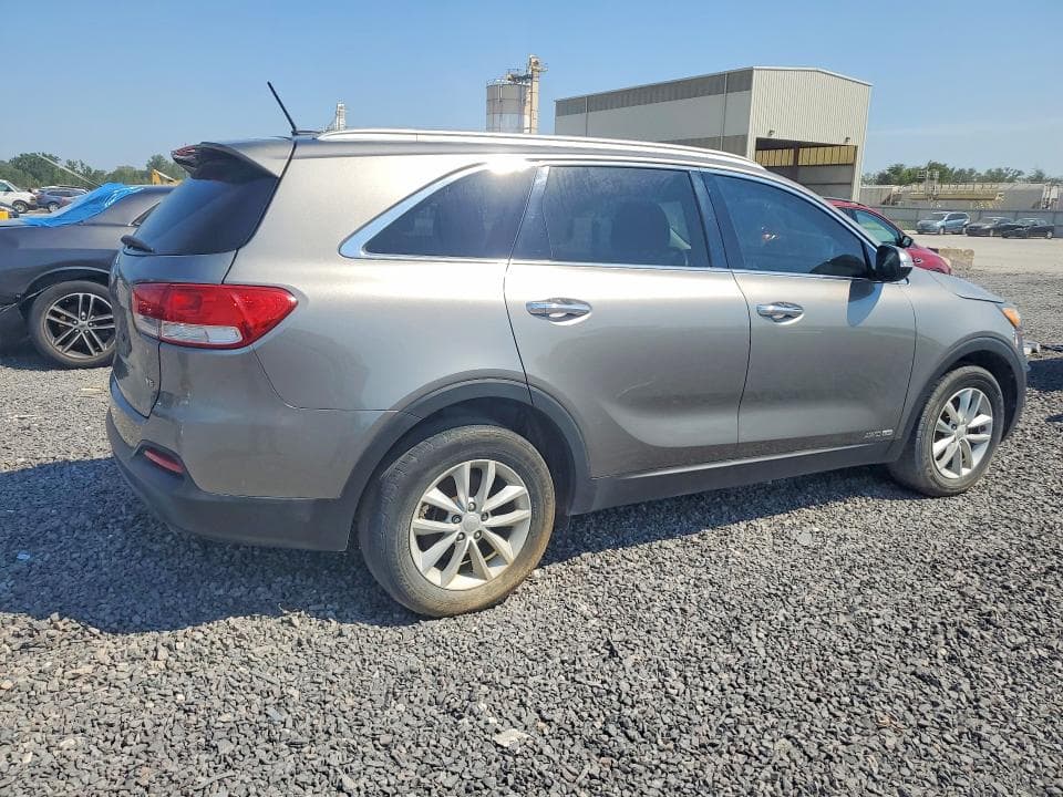 2017 KIA SORENTO LX V6 3