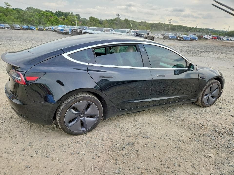 2020 TESLA MODEL 3 3