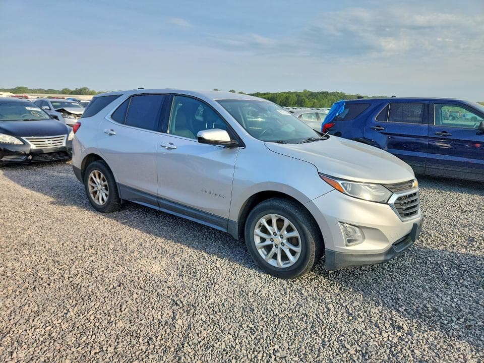 2019 CHEVROLET EQUINOX LT 4