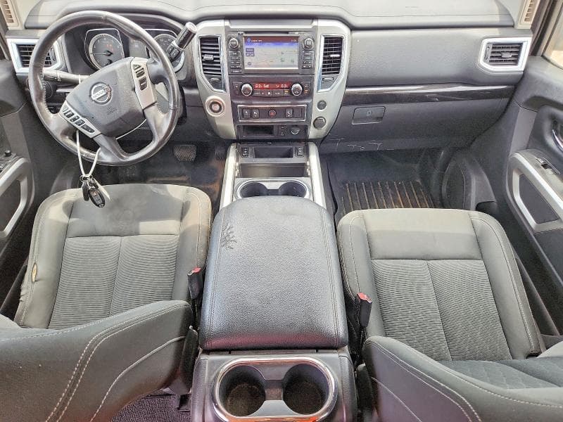 2017 NISSAN TITAN S 8