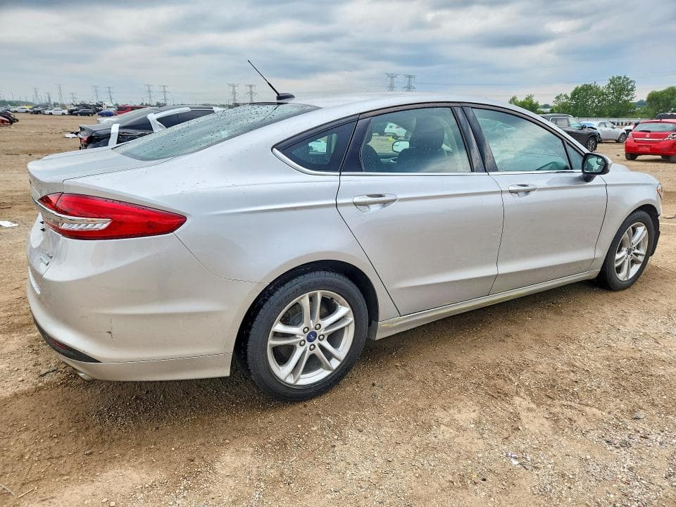 2018 FORD FUSION SE 3