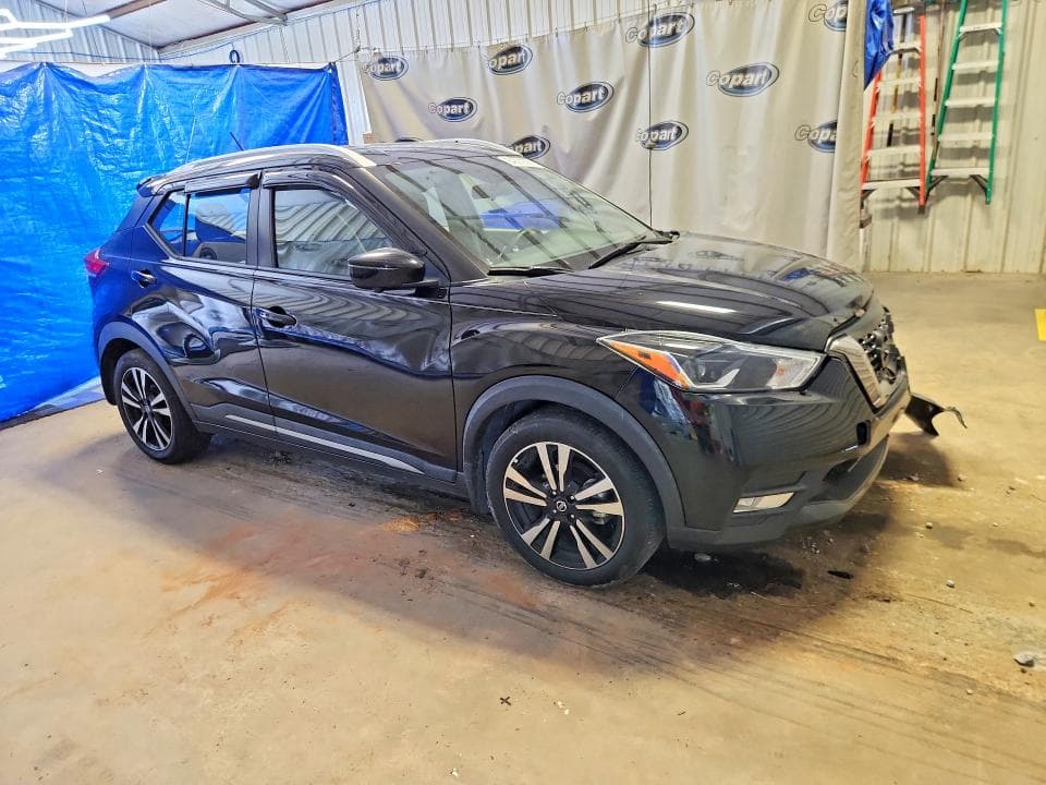 2019 NISSAN KICKS SR 4