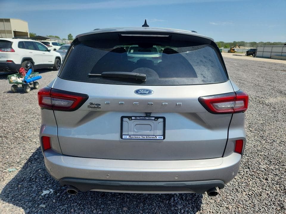 2023 FORD ESCAPE ST LINE 6