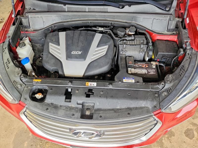 2018 HYUNDAI SANTA FE SE 12