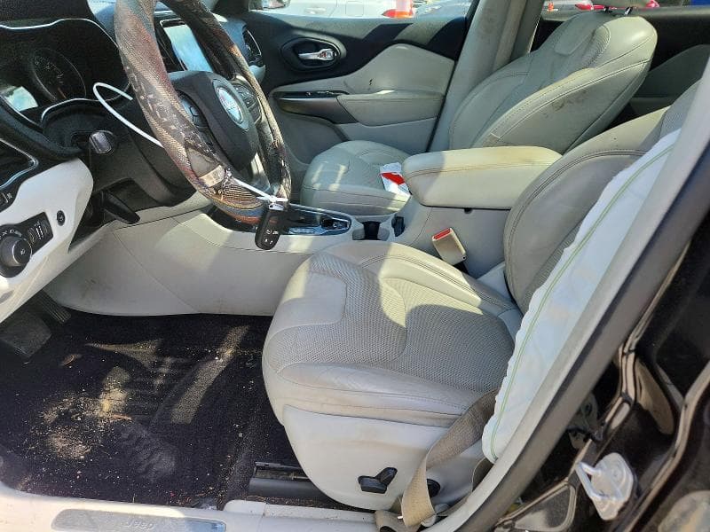 2019 JEEP CHEROKEE LIMITED 7