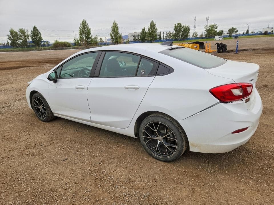 2018 CHEVROLET CRUZE LS 2