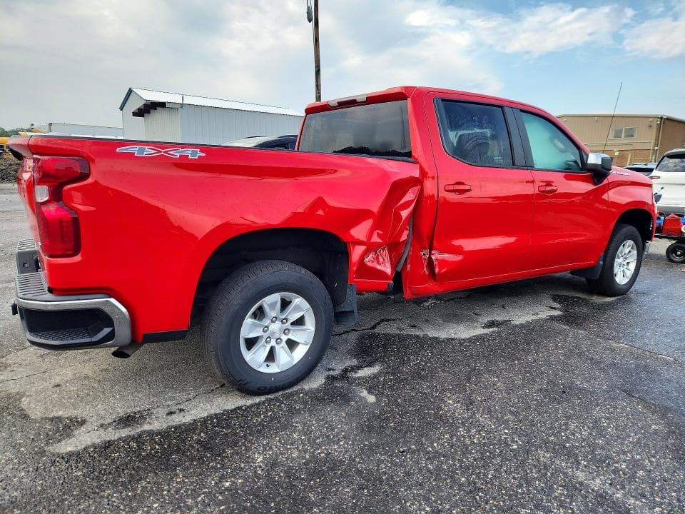 2023 CHEVROLET SILVERADO K1500 LT 3