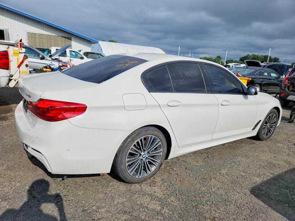 2019 BMW 540 XI 3