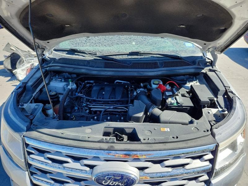 2019 FORD EXPLORER XLT 11