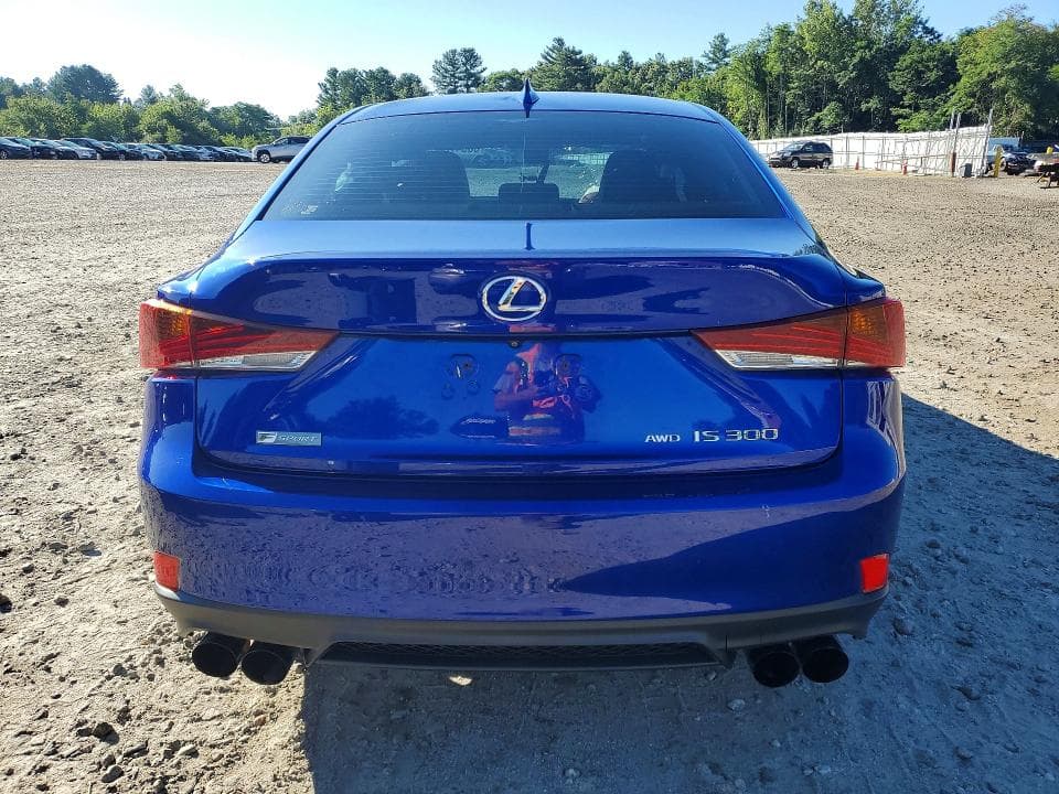 2018 LEXUS IS 300 6