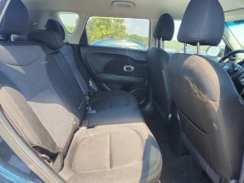 2017 KIA SOUL + 11