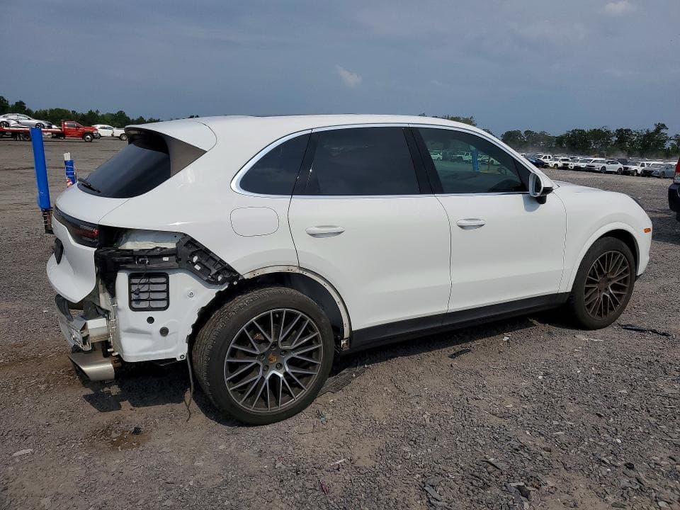 2020 PORSCHE CAYENNE 3