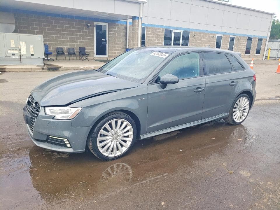 2017 AUDI A3 E-TRON PREMIUM - 1