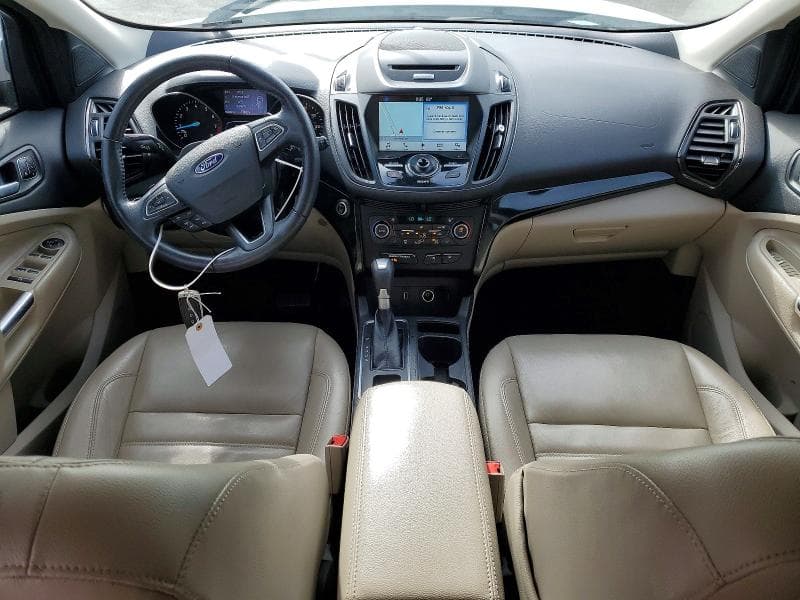 2017 FORD ESCAPE TITANIUM 8