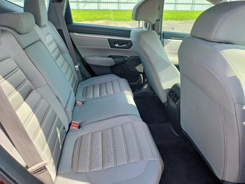 2018 HONDA CR-V LX 11