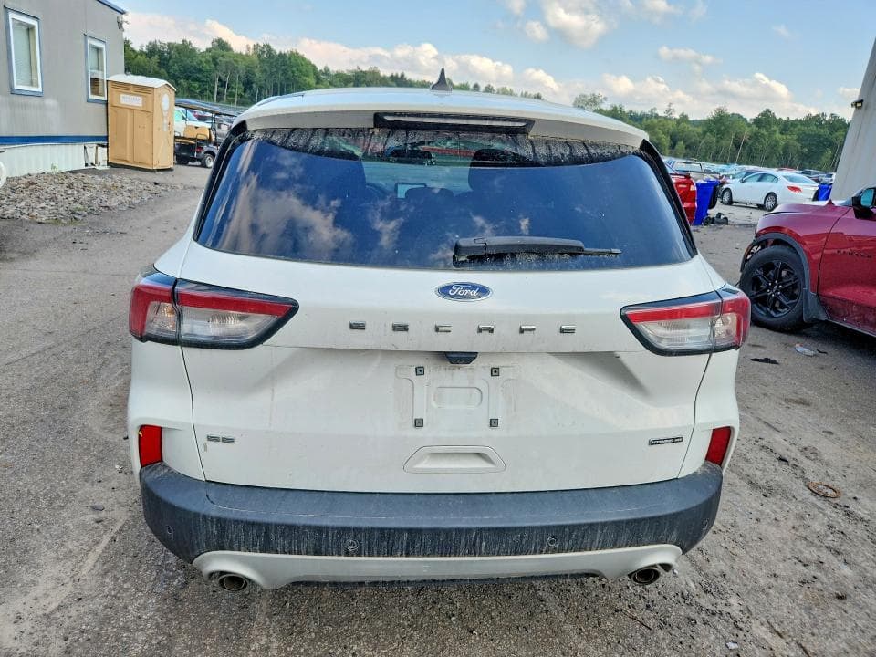 2021 FORD ESCAPE SE 6