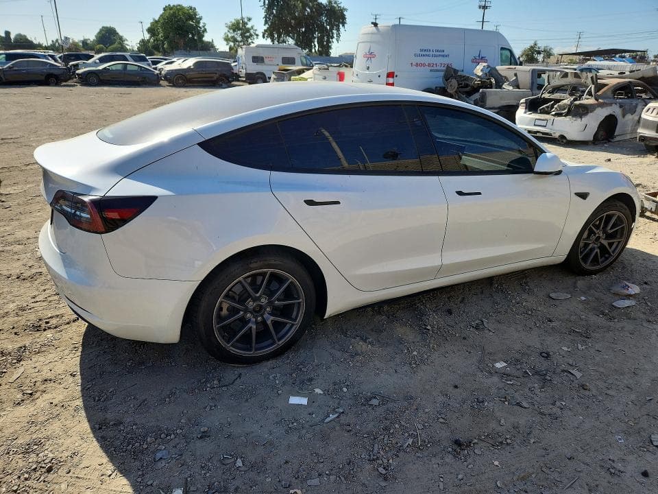 2023 TESLA MODEL 3 3