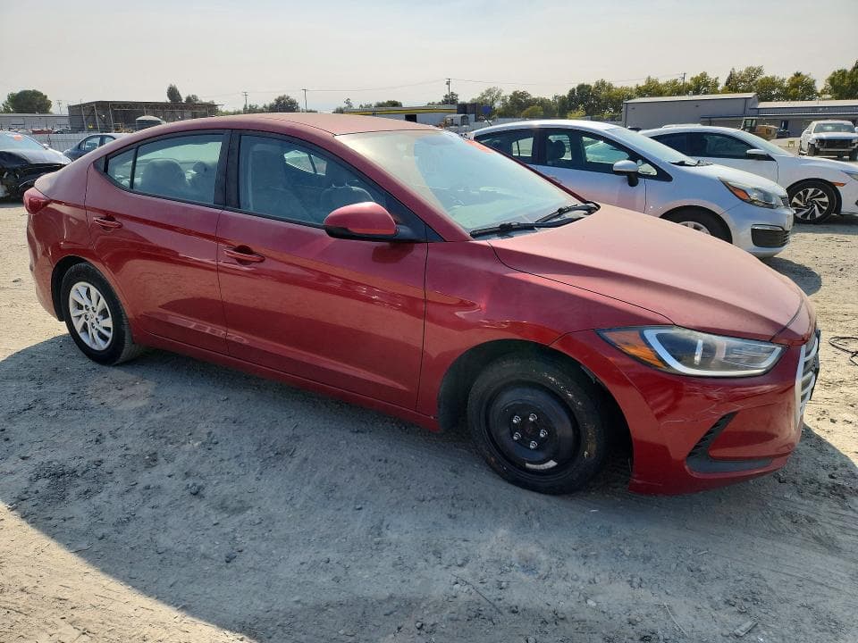 2017 HYUNDAI ELANTRA SE 4