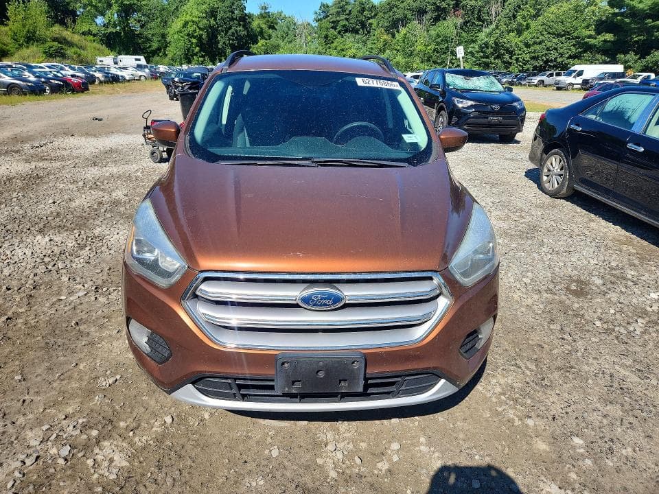 2017 FORD ESCAPE SE 5