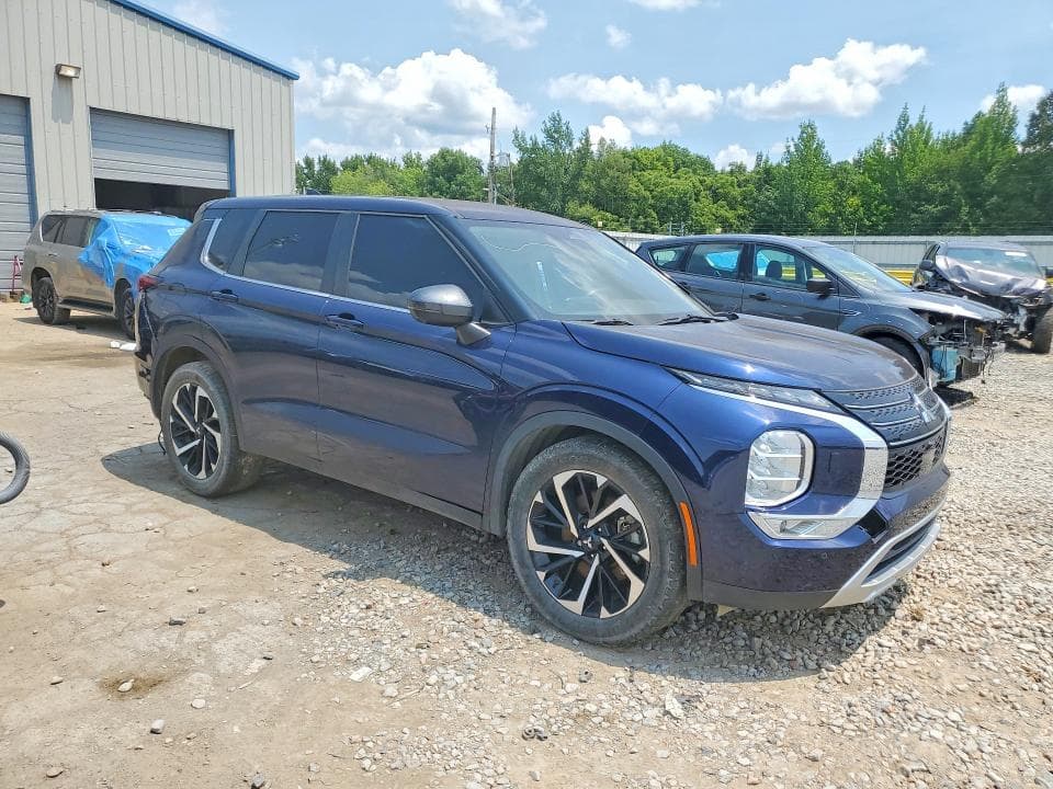 2022 MITSUBISHI OUTLANDER SE 4