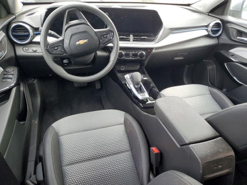 2026 CHEVROLET TRAX 1LT 8