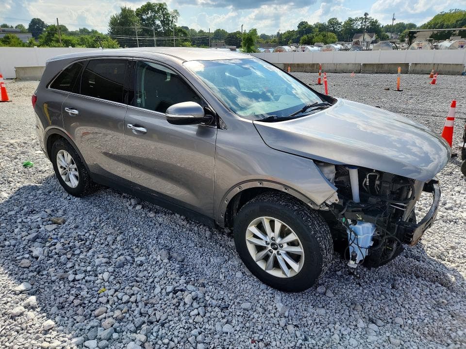 2019 KIA SORENTO LX 4