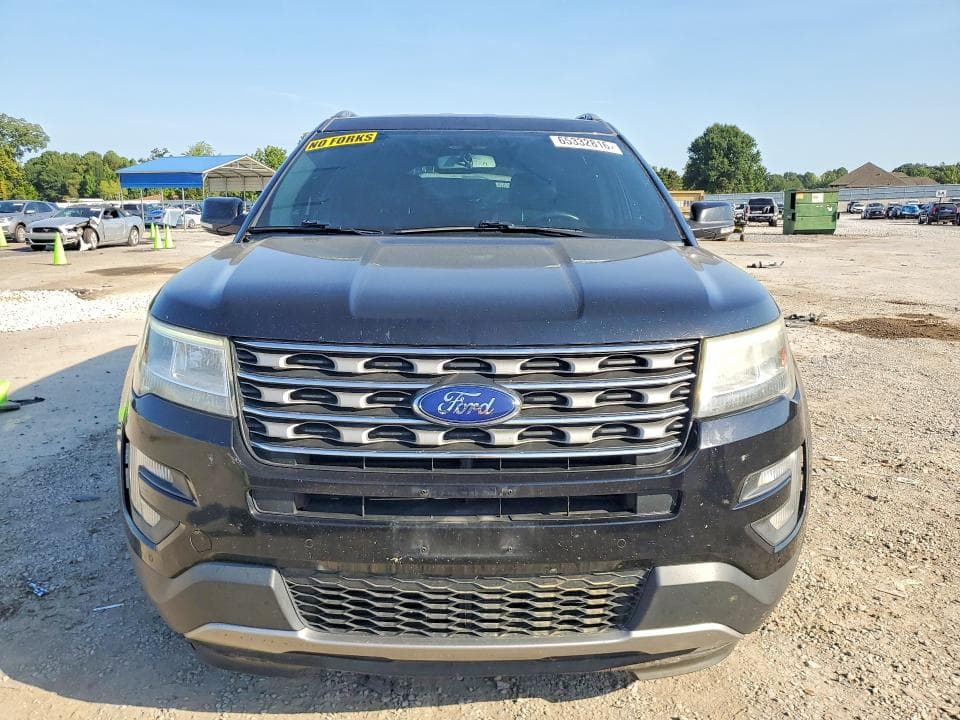 2017 FORD EXPLORER XLT 5