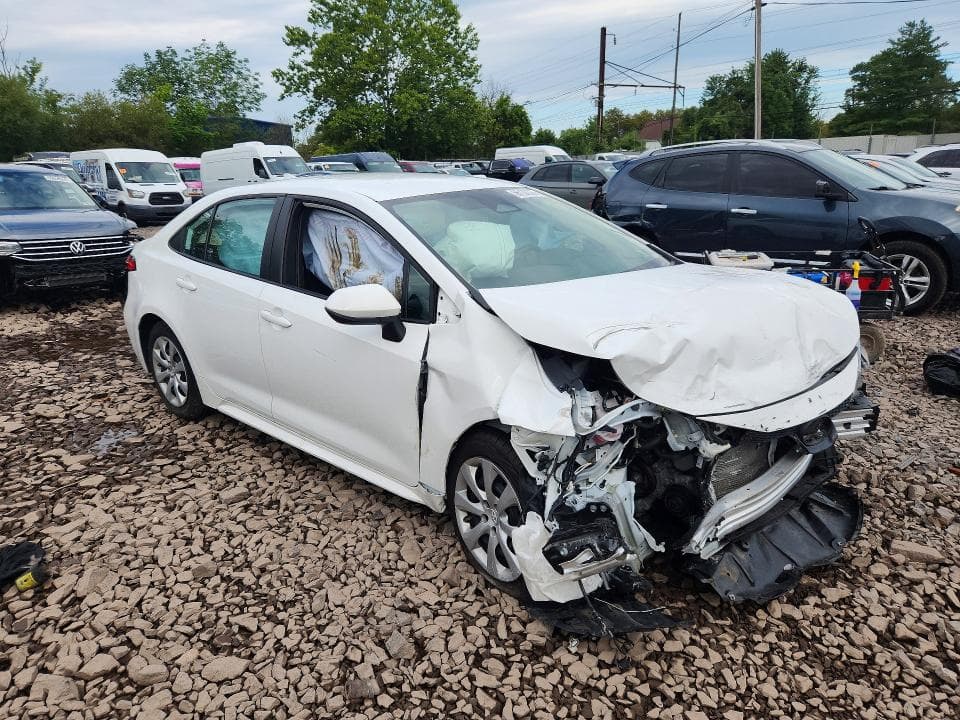 2023 TOYOTA COROLLA LE 4