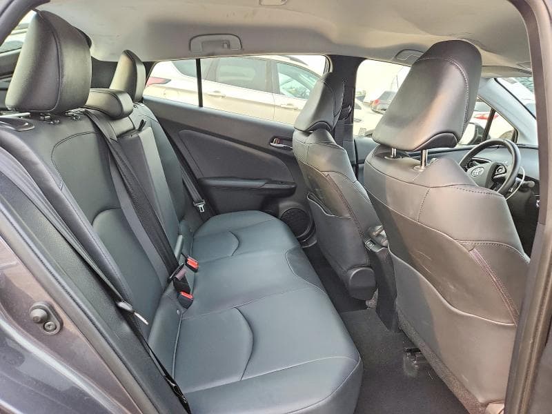 2020 TOYOTA PRIUS XLE AWD-E 10